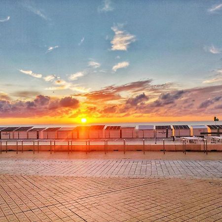 The Beach Surf Studio Остенде Екстер'єр фото
